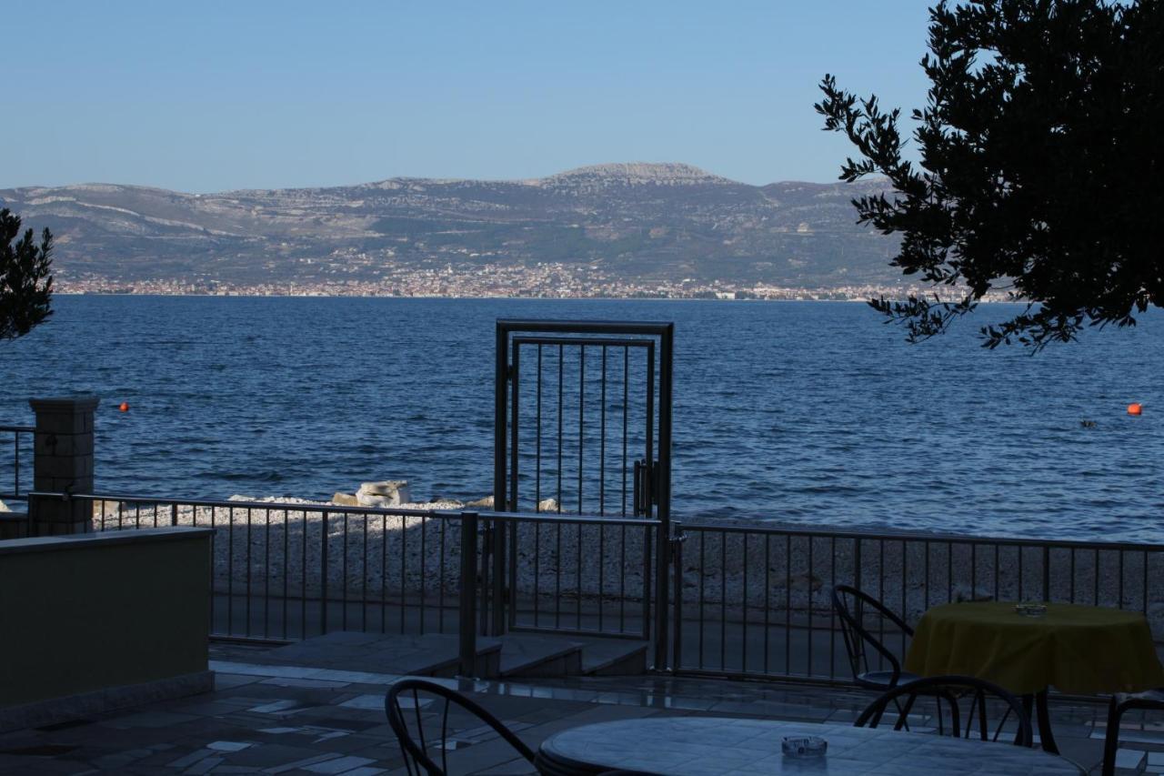 Apartments By The Sea Slatine, Ciovo - 10435 외부 사진